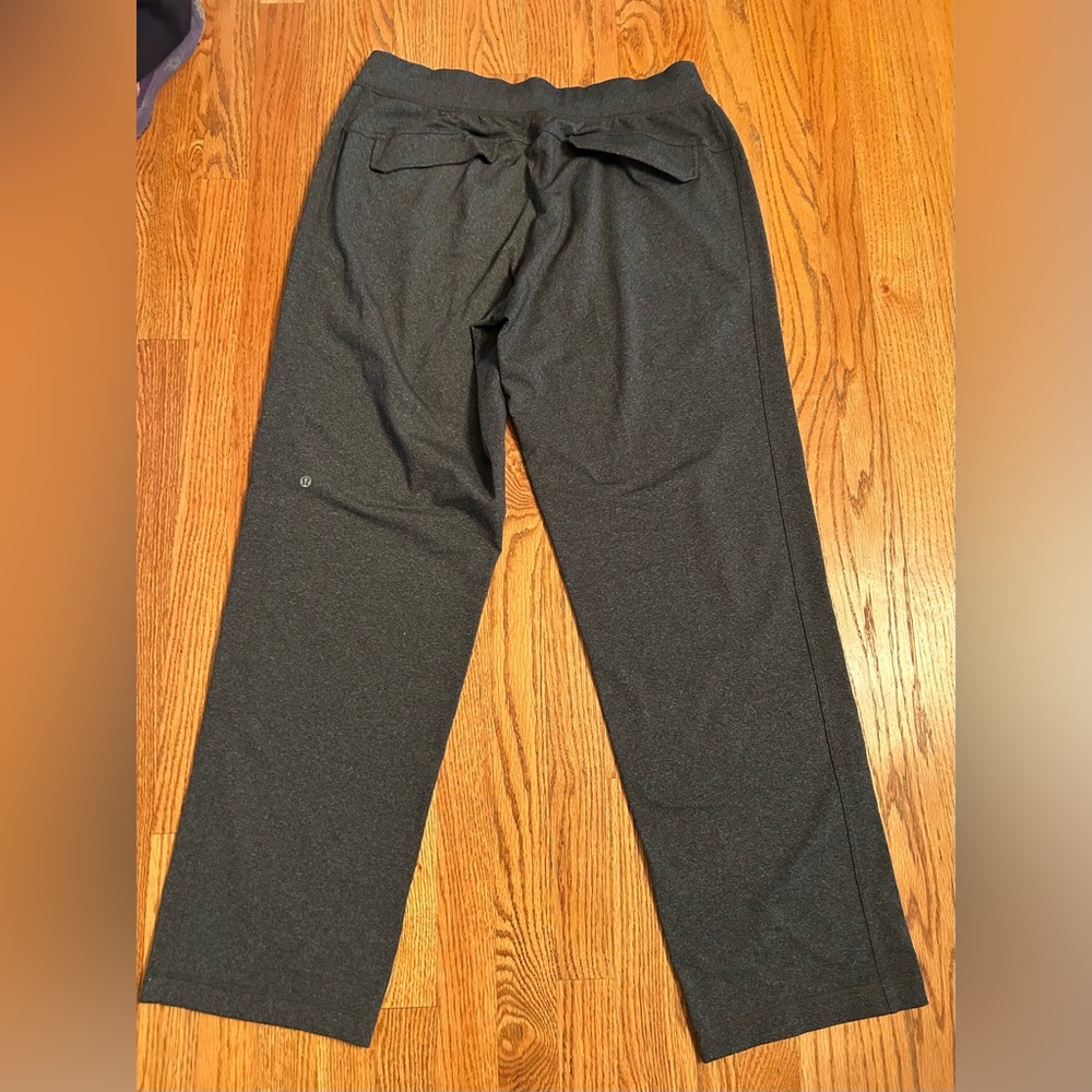 Lululemon heather grey sweats / loungewear pants, side pockets, Men’s Size XL - Picture 7 of 11